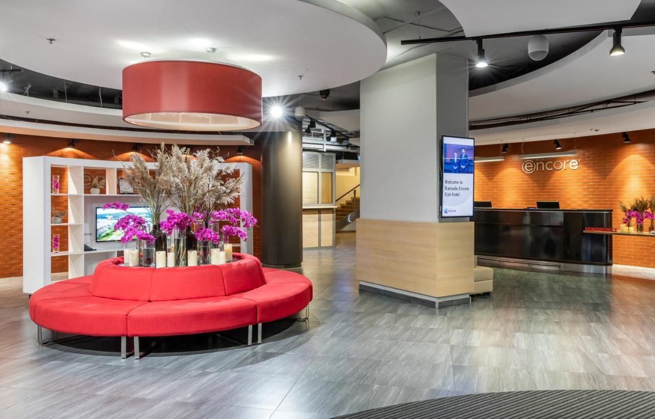 Ramada Encore Kiev Bagian luar foto